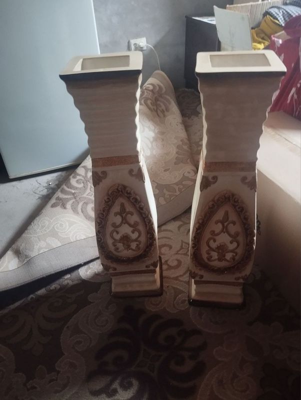 Gul vaza 100 ming Gul vaza 100 ming