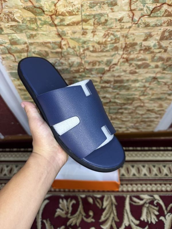 Тапочки Hermes. Тапочки Hermes.