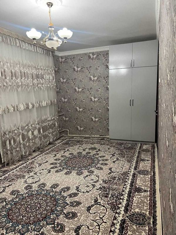 Сдается комнате долгосрочно, возле метро Тинчлик Сдается комнате долгосрочно, возле метро Тинчлик