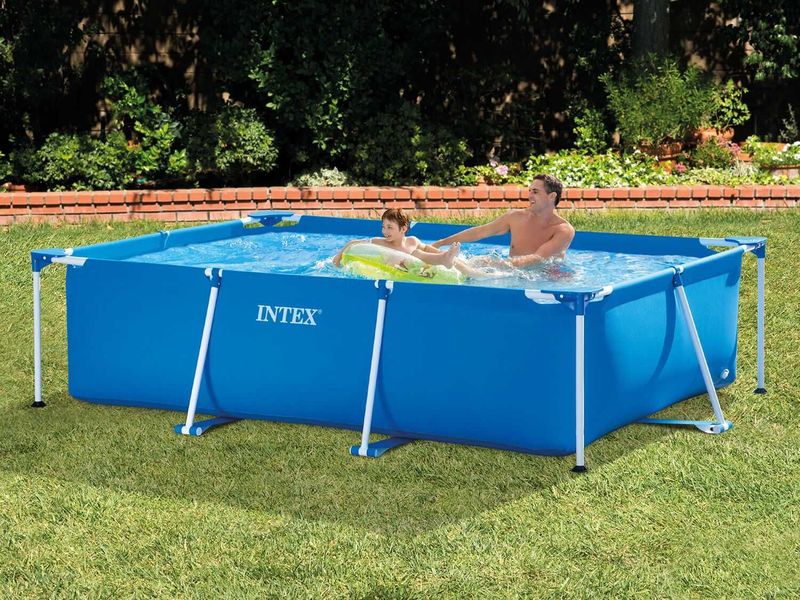 Каркасный бассейн Intex Rectangular Frame 300х200х75 см (28272) Каркасный бассейн Intex Rectangular Frame 300х200х75 см (28272)