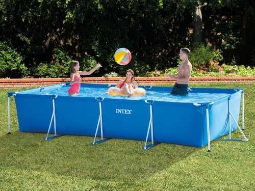 Каркасный бассейн Intex Rectangular Frame 450х220х84 см (28273) Каркасный бассейн Intex Rectangular Frame 450х220х84 см (28273)