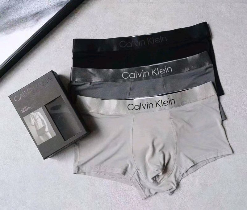 Трусы Calvin klein