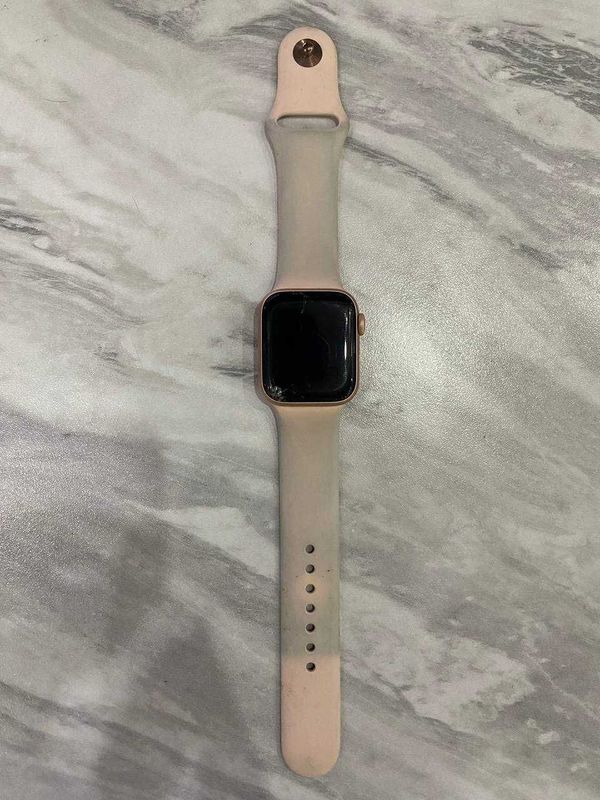 Apple watch series 4, 40мм Apple watch series 4, 40мм