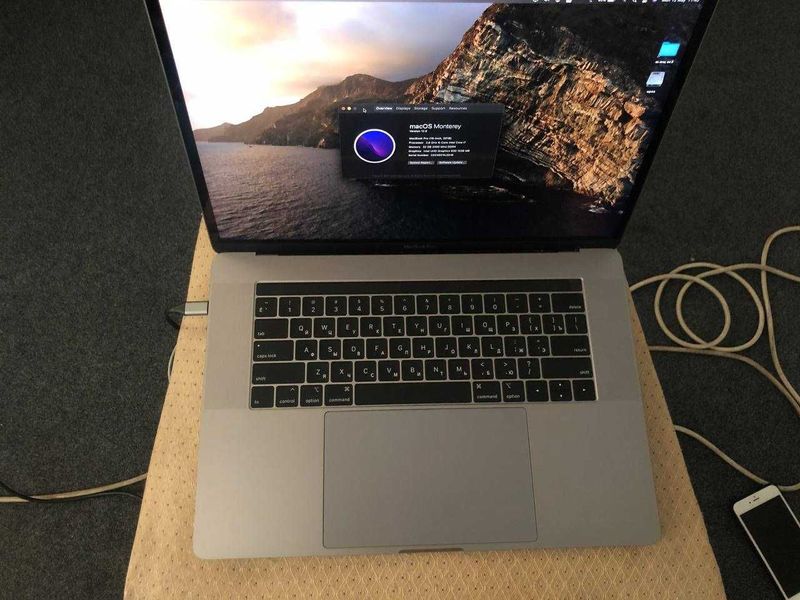 MacBook Pro 15 inch 2018 (2, 6 Ghz 6-core Intel Core i7, 32/ SSD 512) MacBook Pro 15 inch 2018 (2, 6 Ghz 6-core Intel Core i7, 32/ SSD 512)