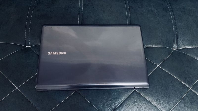 продается ноутбук Samsung в хорошом состоянии продается ноутбук Samsung в хорошом состоянии