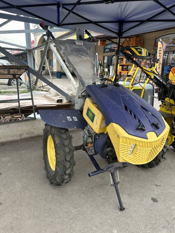 Matabulok traktor miniy Matabulok traktor miniy