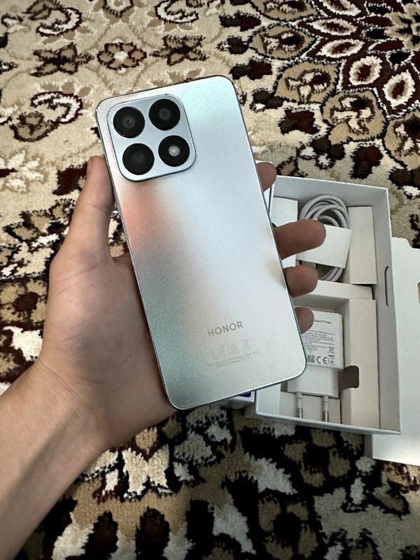 Honor X8a 128 gb srocno sotiladi ! Honor X8a 128 gb srocno sotiladi !