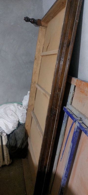 Тахта стол нарм састаянада