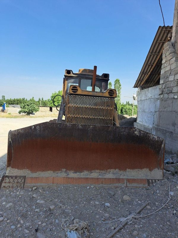Бульдозер Т 130 техника Бульдозер Т 130 техника