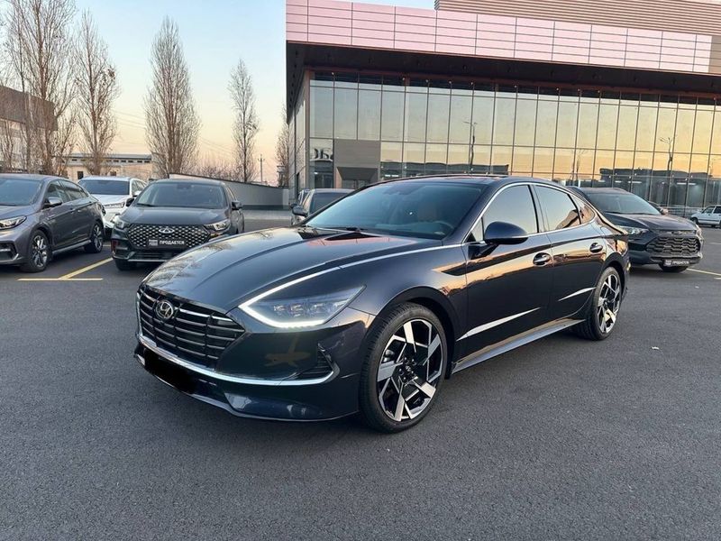Проадется hyundai sonata 2022 года 2,5 последняя позиция Проадется hyundai sonata 2022 года 2,5 последняя позиция
