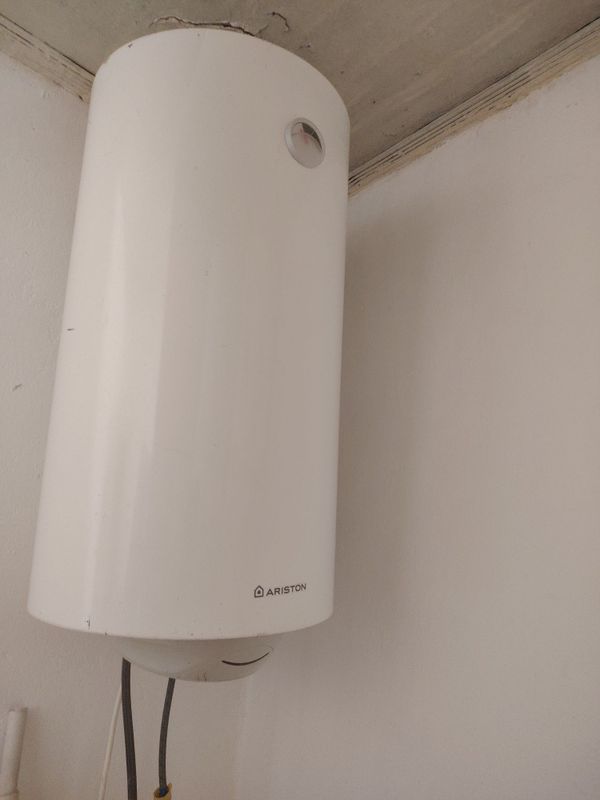 Ariston 100 litrlik Ariston 100 litrlik