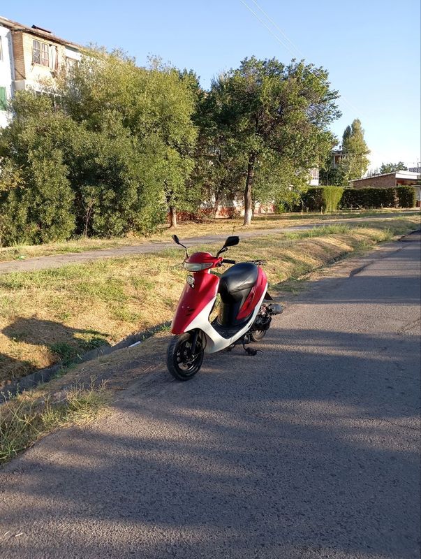 Honda dio af-27. Honda dio af-27.