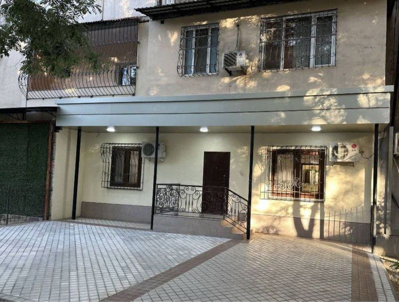 Продается коммерческое помещение ориентир Дархан Кафе
