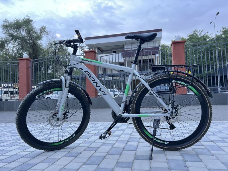 Yangi bonvi velosiped sotilladi Yangi bonvi velosiped sotilladi