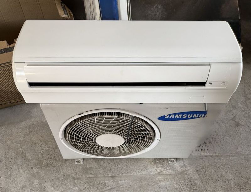 Кондиционер Samsung-12 Кондиционер Samsung-12