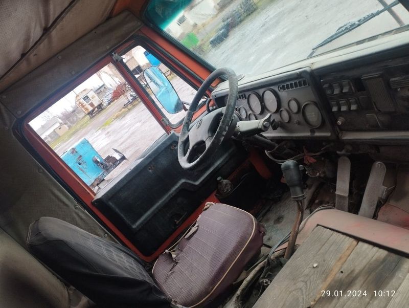 Kamaz samasval soz holatda