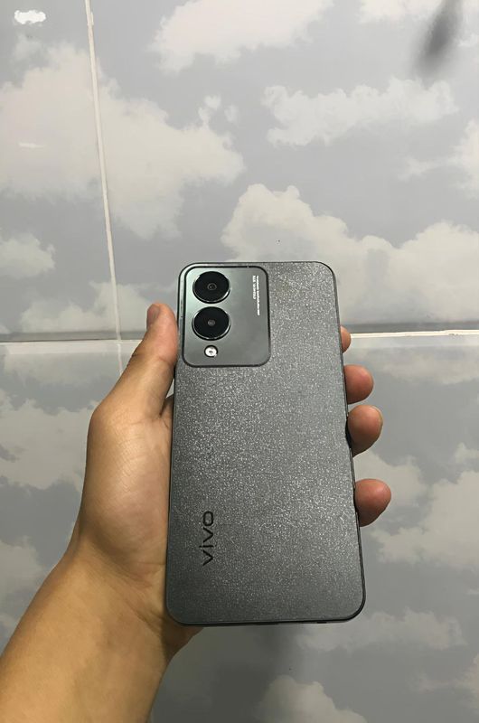 VIVO Y17s VIVO Y17s