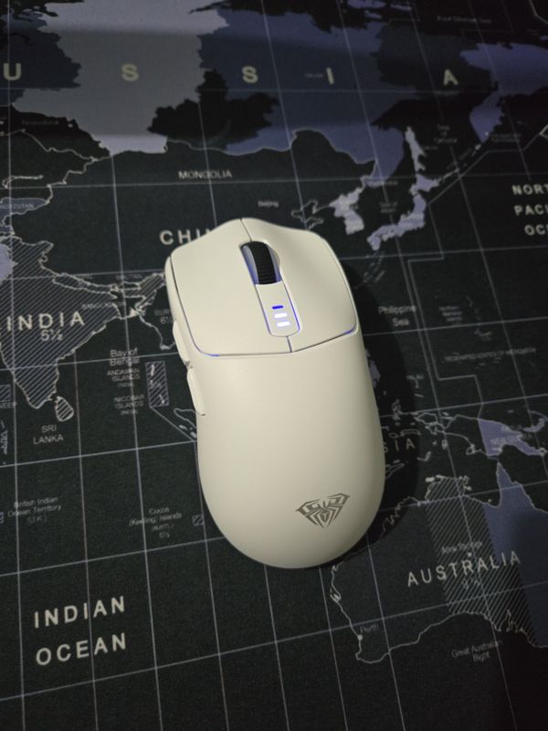 Беспроводная мышь Aula SC580. Аналог Logitech. Беспроводная мышь Aula SC580. Аналог Logitech.