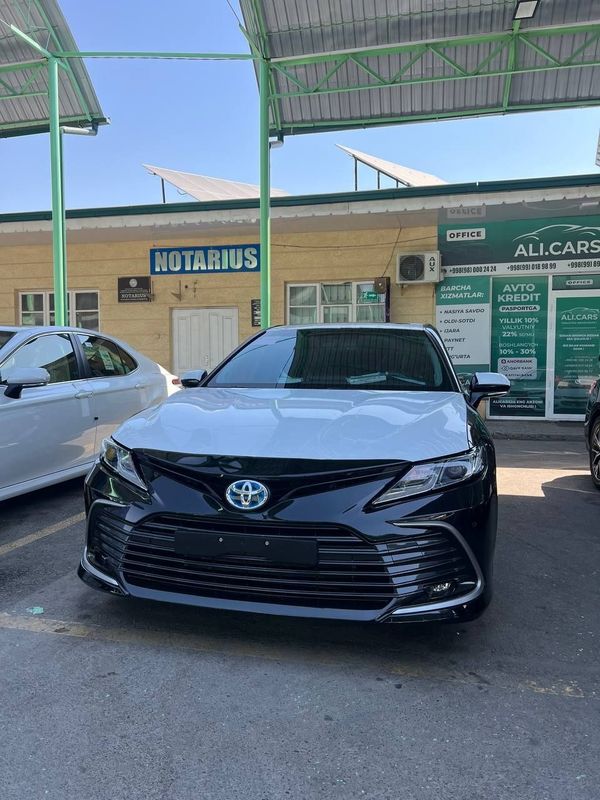 Toyota Camry 2023 GLE-X Toyota Camry 2023 GLE-X