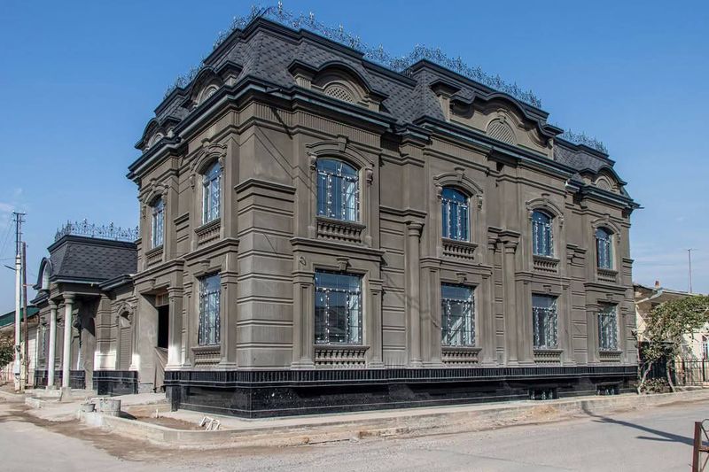 Качественный пенопласт для фасадов частных домов и многоэтажек.