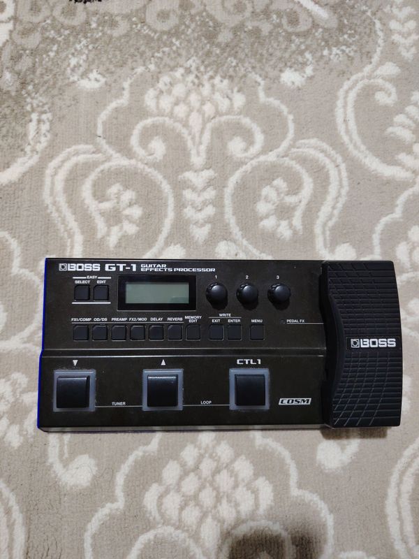 boss gt-1 elektra gitaralar uchun boss gt-1 elektra gitaralar uchun