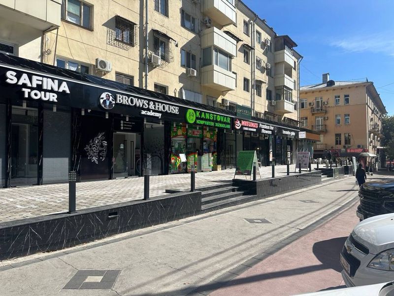 Сдам Помещение/ 1-я Линия / Бабур Парк Сдам Помещение/ 1-я Линия / Бабур Парк