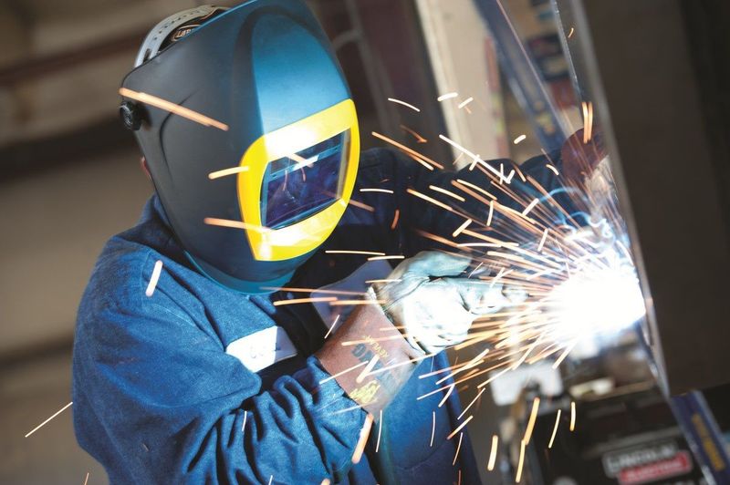 Газоэлектросварщик, реззак Газоэлектросварщик, реззак