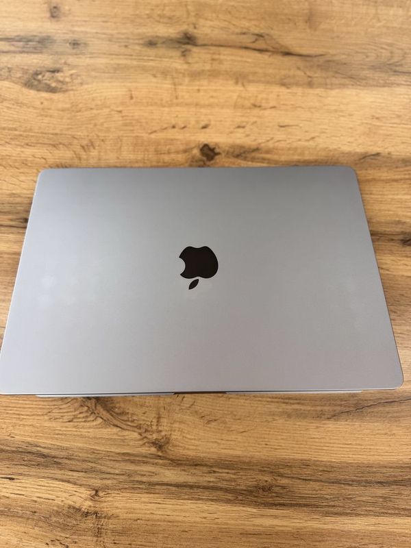 Macbook Air M2 2023 8/256gb Macbook Air M2 2023 8/256gb