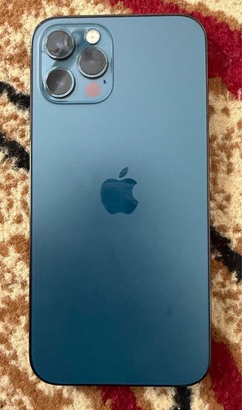 Iphone 12 pro blue