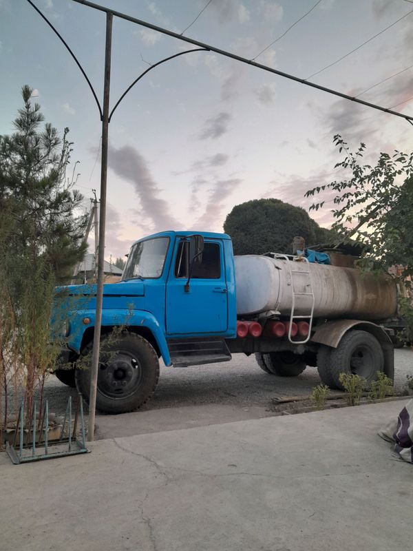 gaz 53