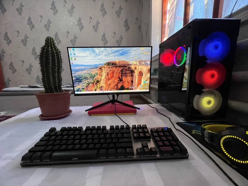 Игровой компьютер i3 rx580 Игровой компьютер i3 rx580