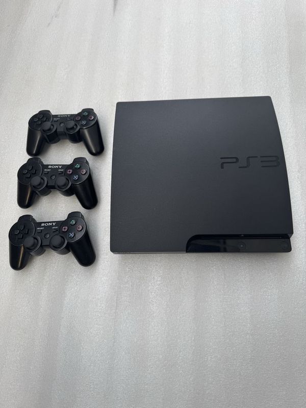 Playstation 3 slim 14 oyin yozlgan 160 Gb xolatga gap yoq