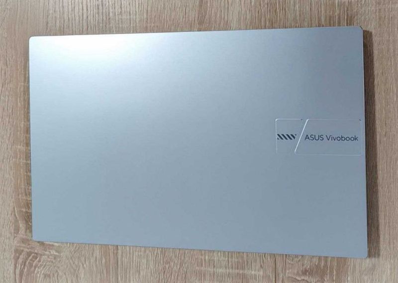 Asus Vivobook - Dasturlash va Ofis uchun IDEAL Asus Vivobook - Dasturlash va Ofis uchun IDEAL