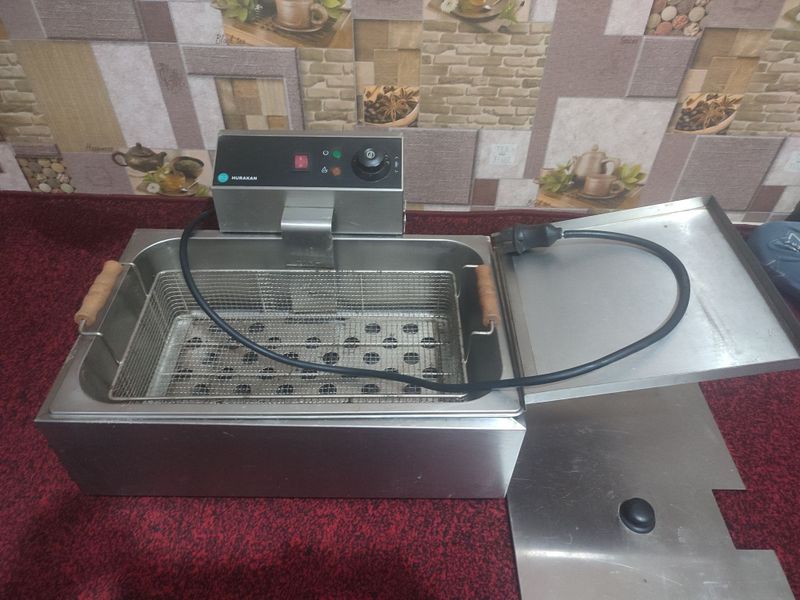 Frityurnisa yangidek turibdi Frityurnisa yangidek turibdi