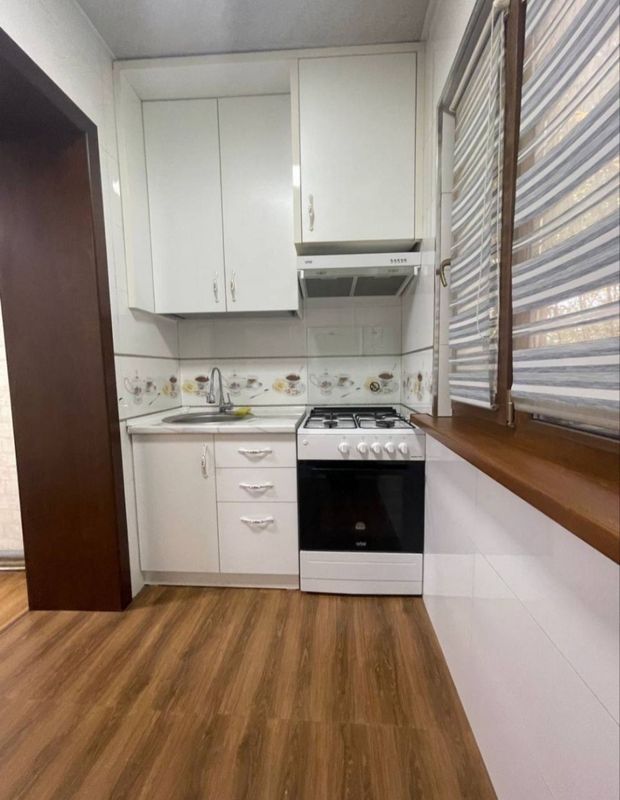 1/2/4 с хорошим ремонтом 30м.кв 1/2/4 с хорошим ремонтом 30м.кв