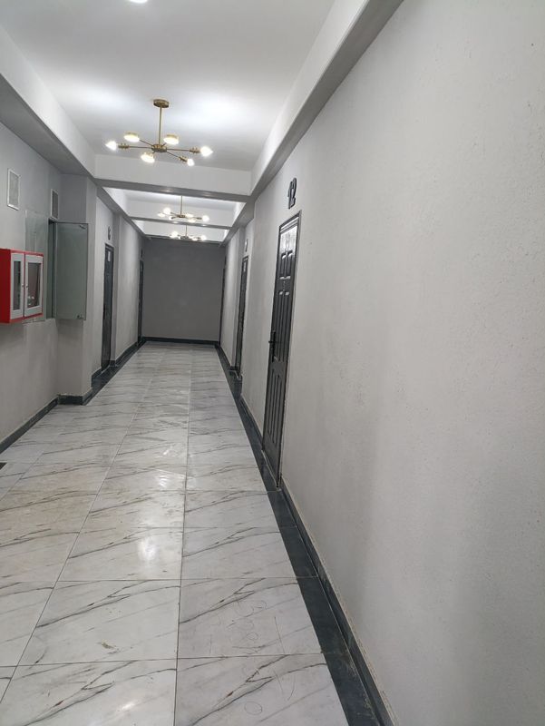 2 xonali kvartira ijaraga beriladi oylaga navoiy shaxrida
