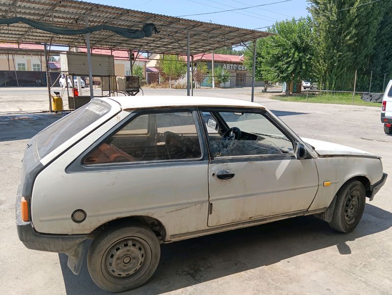 zaz tavriya 1102 zaz tavriya 1102