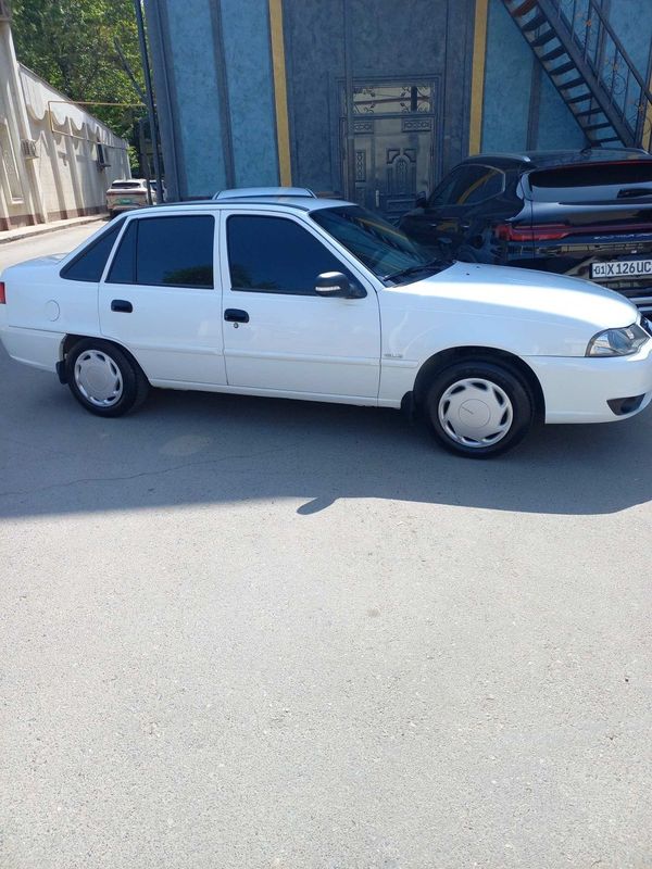 Nexia 2 sotiladi srochna Nexia 2 sotiladi srochna