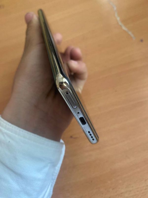 Infinix note 40 pro 4g Infinix note 40 pro 4g
