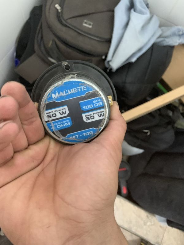 Machete rupor pishalka sotiladi Machete rupor pishalka sotiladi