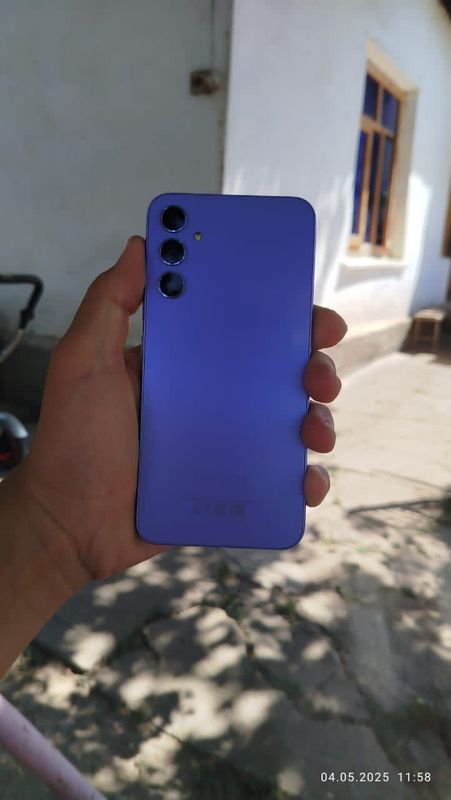 Samsung A34 5G sotiladi Samsung A34 5G sotiladi