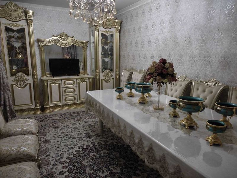 ШОШИЛИНЧ 3 хона 75 м2 СОТИЛАДИ. Джаркургон кучаси. Кадышева. ШОШИЛИНЧ 3 хона 75 м2 СОТИЛАДИ. Джаркургон кучаси. Кадышева.