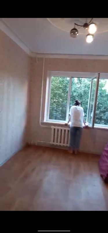 Ижарага уй берилади кора камиш 2 хона 3 этаж хамма шаройит 400& Ижарага уй берилади кора камиш 2 хона 3 этаж хамма шаройит 400&