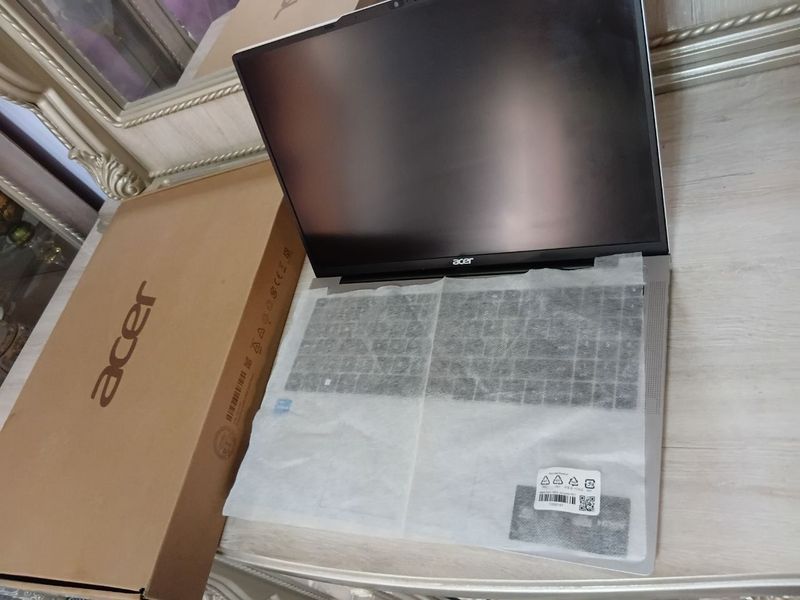 Aspire Lite AL16-52P-52JZ (Intel® Core™ I5-1334U/ 8Gb DDR5/ SSD 512Gb/