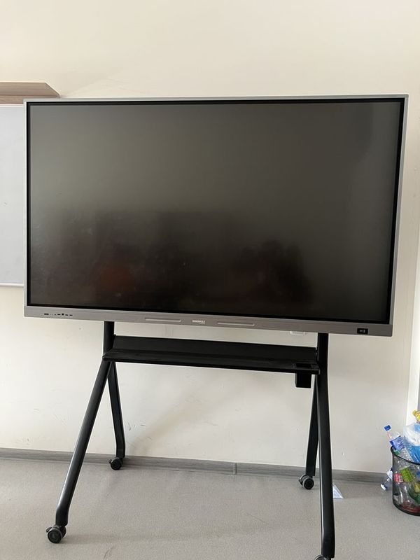 Televizor katta juda Слишком большой телек Televizor katta juda Слишком большой телек