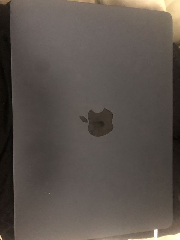 Macbook air m2 8/256