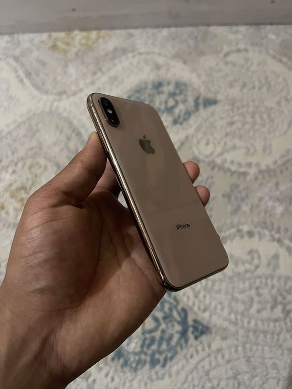 Iphone xs 64 gb 74%yomkos