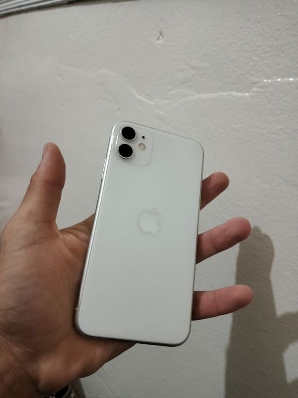 Iphone 11 srochno sotladi