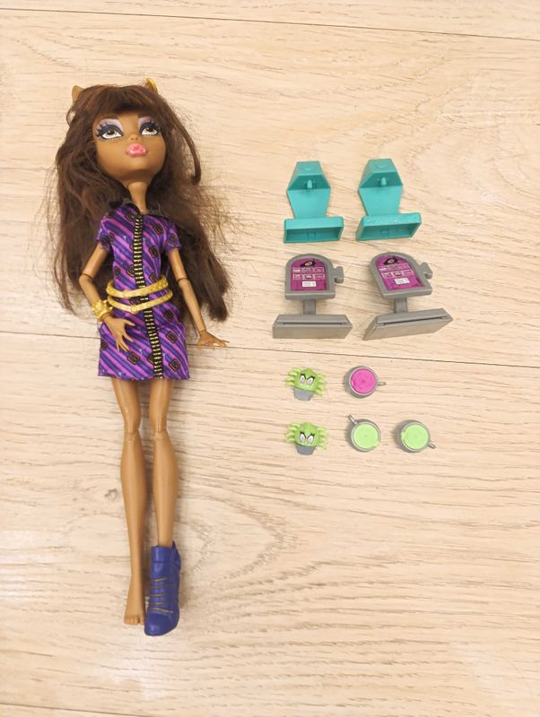 Клаудин Coffin Bean Monster High