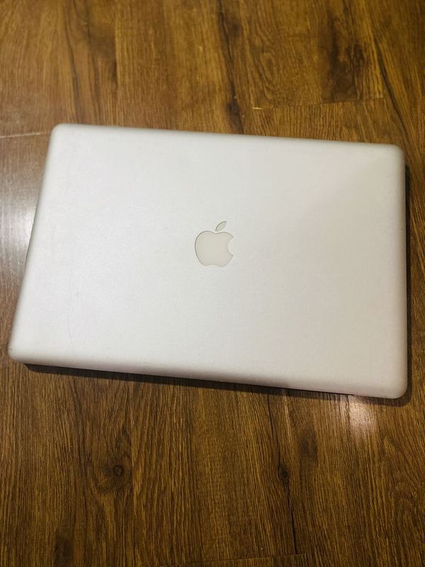 MacBook pro (15-inch Mid 2010) на запчасти